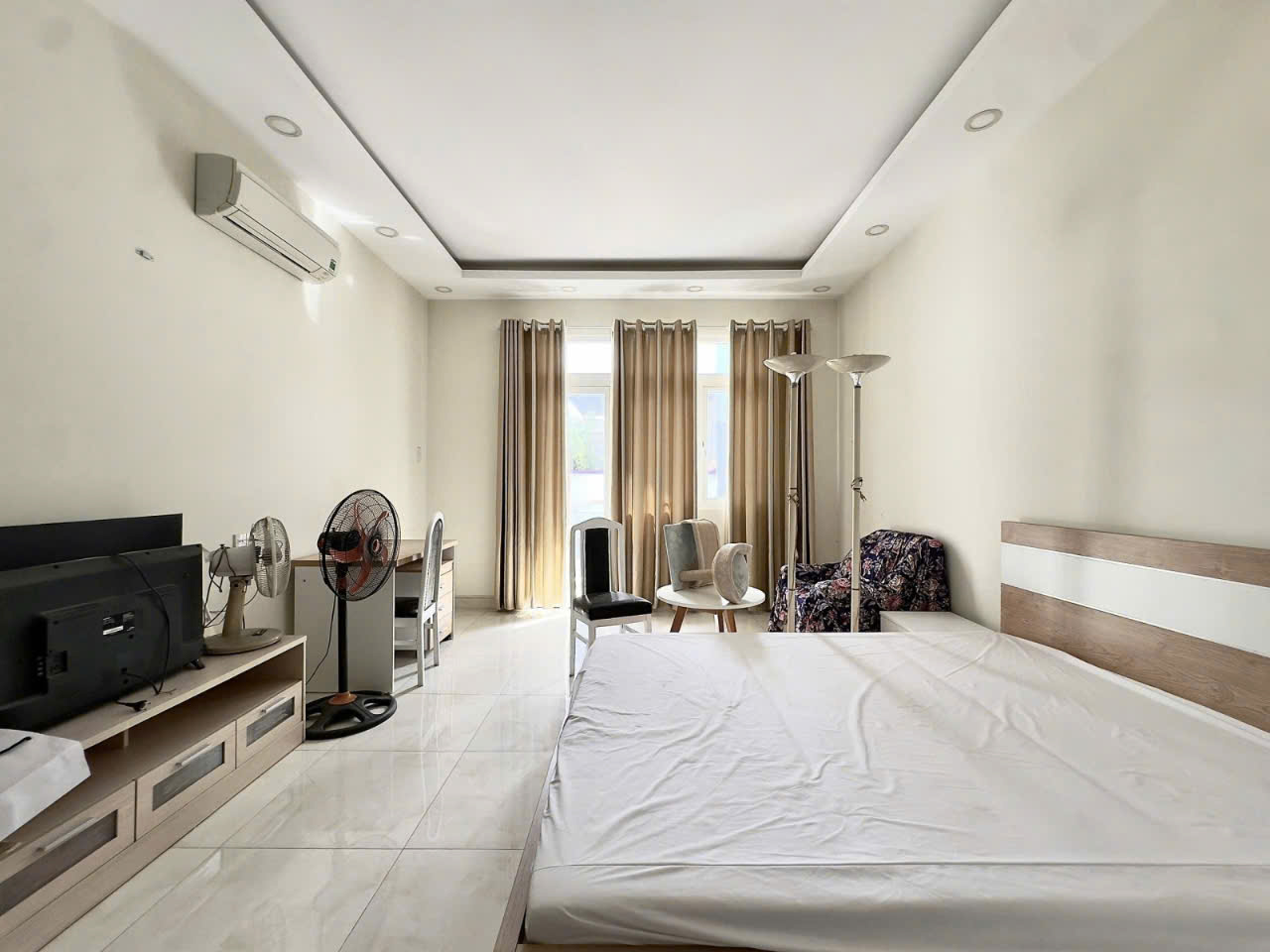 Ngộp Lũy Bán Bích - 4x14m2 - HXH tránh 2 tầng  BTCT - Kinh doanh - Ảnh 2